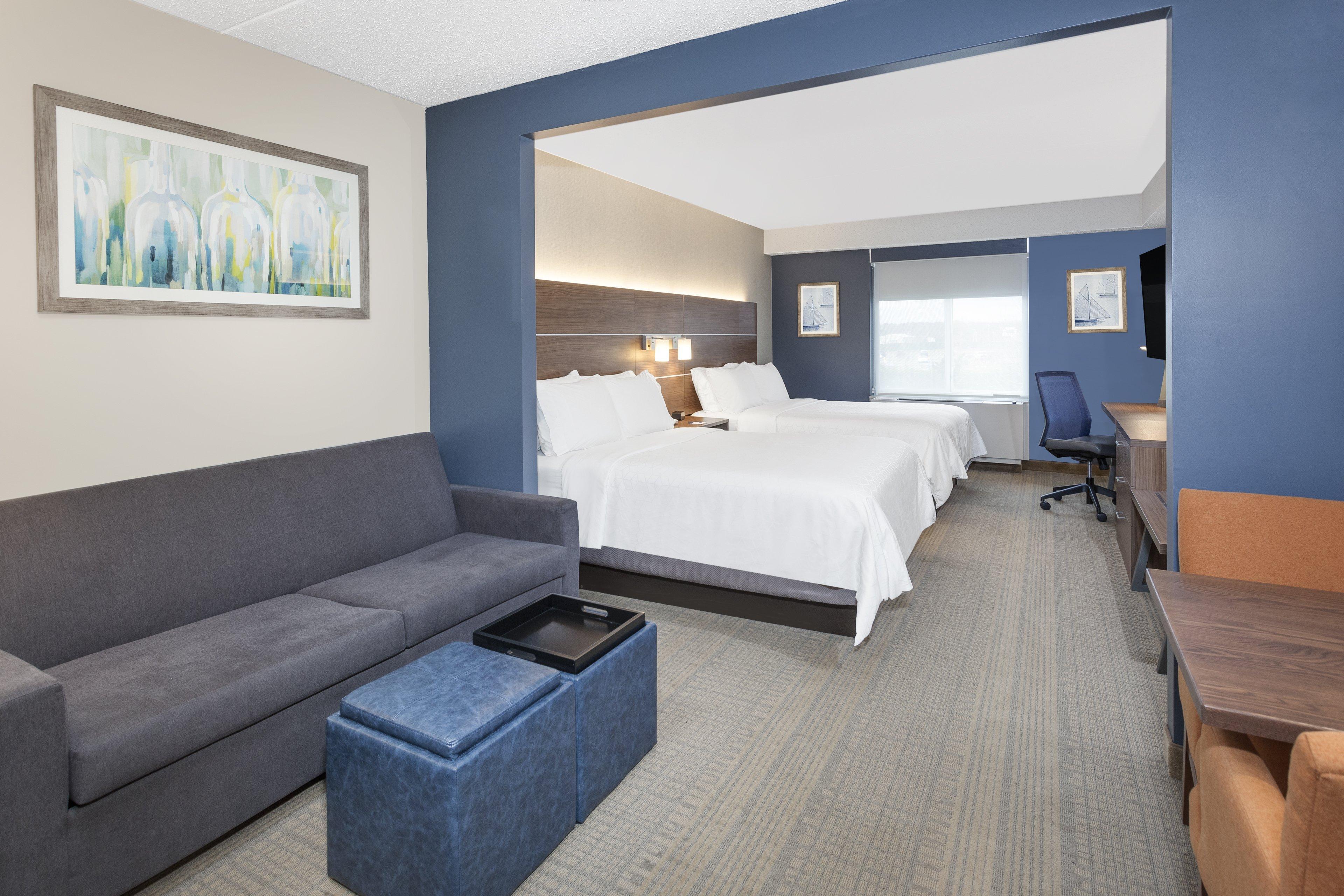 Holiday Inn Express Hotel & Suites East End By Ihg Riverhead Exterior photo